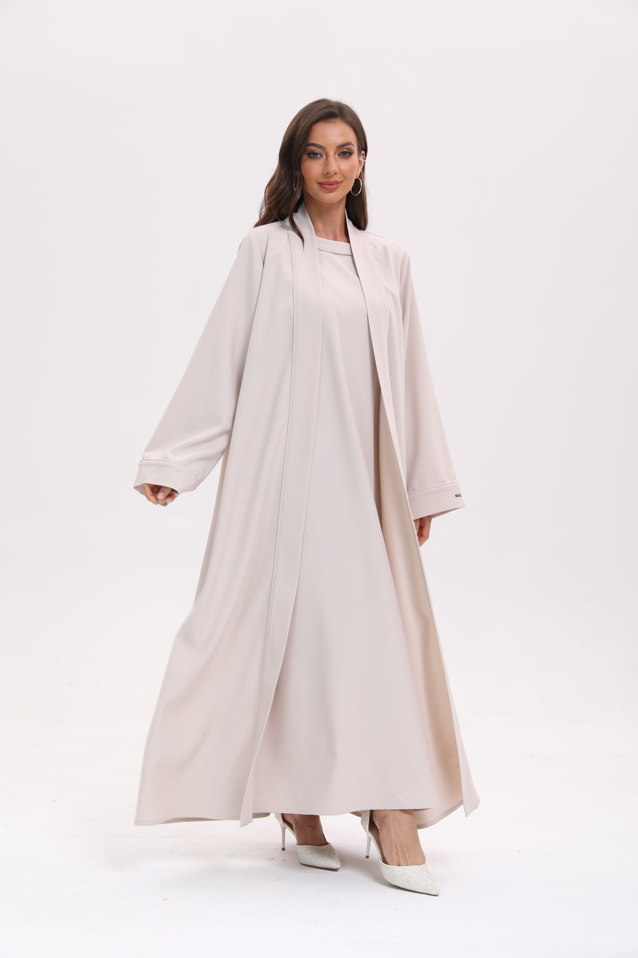 Classic Abaya Set - Vanille Lumière